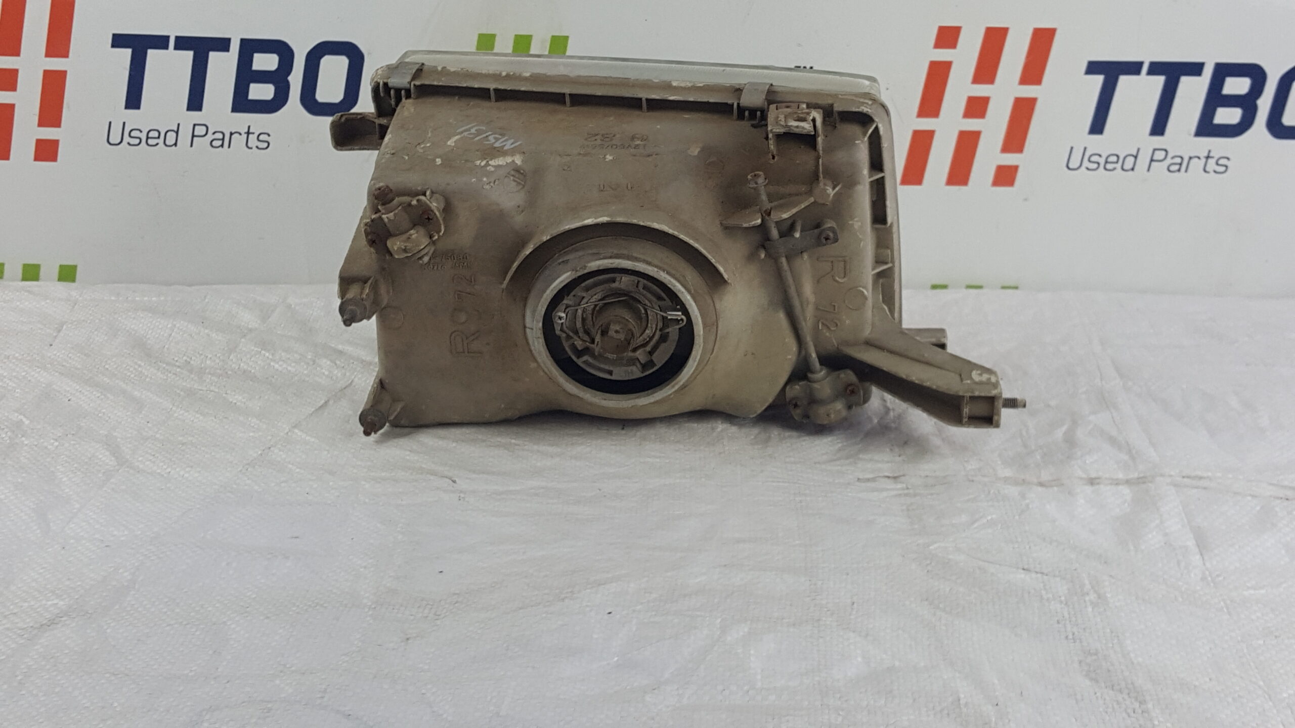 MS131 CROWN HEADLAMP (DAMAGED), LH
