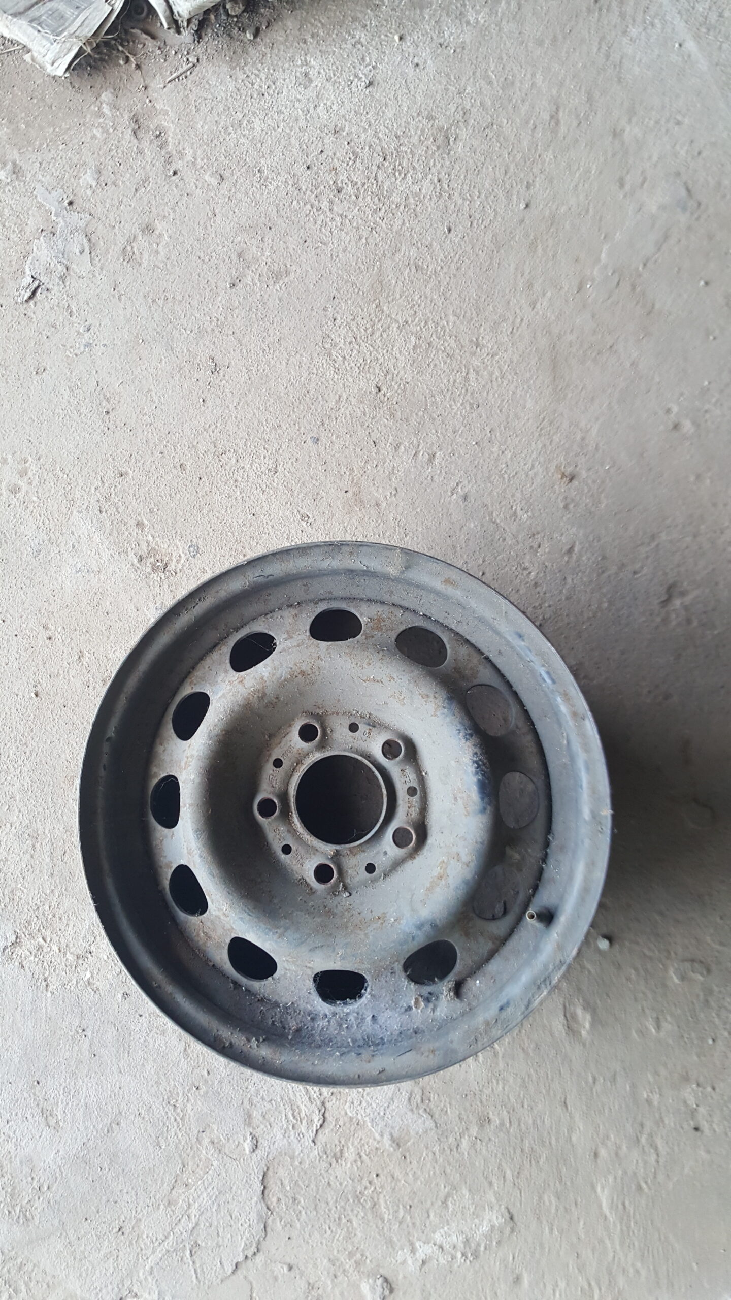 E46 3 SERIES 15 INCH STEEL RIM